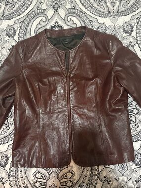Vintage Woman’s Brown Leather Zip Jacket